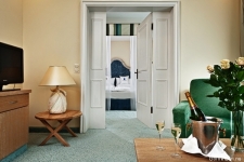 hotel-maximilian-golf-spa-20-romantic-suite