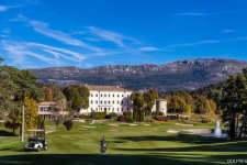 chateau-de-taulane-golfreizen-frankrijk-zuid-frankrijk-la-martre-04