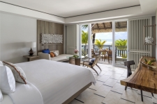 Shangri-La Le Touessrok Resort Golf Spa - Mauritius - 25 - Hibiscus Junior Suite Ocean View.jpg