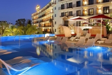 hard-rock-hotel-marbella-golfreizen-costa-del-sol-marbella-08