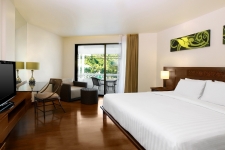 Le Meridien Phuket Beach Resort - 18 - Deluxe Room.jpg