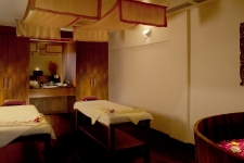 Le Meridien Phuket Beach Resort - 43 - Le Spa - Treatment Room.jpg