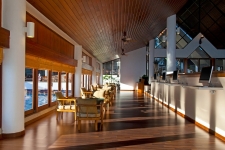 Le Meridien Phuket Beach Resort - 46 - Facilities - Similan Lounge.jpg